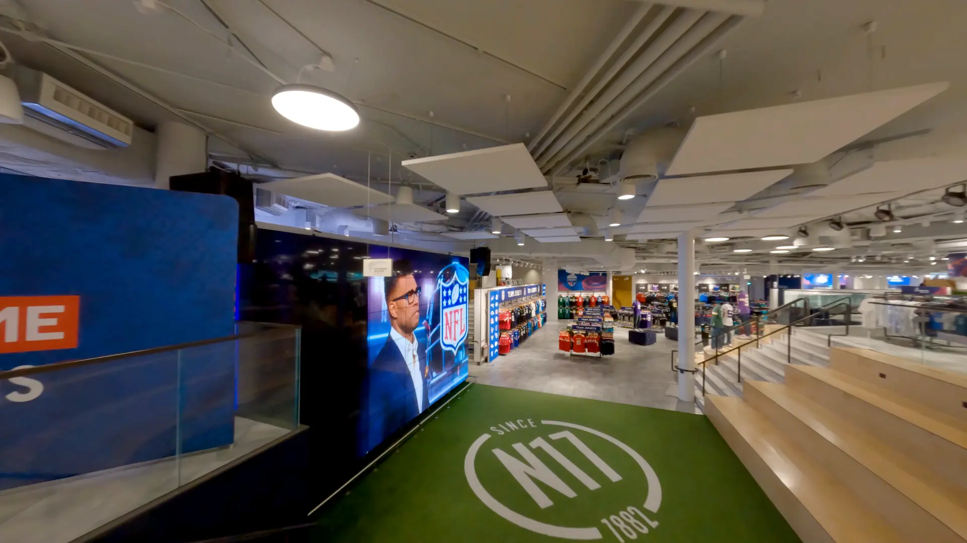 Fantics / NFL London Videography in London by Tomcy Agency — image 3
